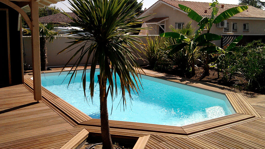 piscine design original cristal