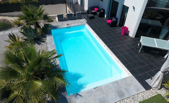 piscine kryptonite fond incline