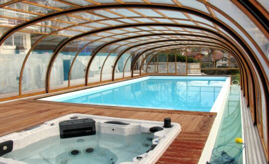 Abri-de-piscine-laguna-neo-clair