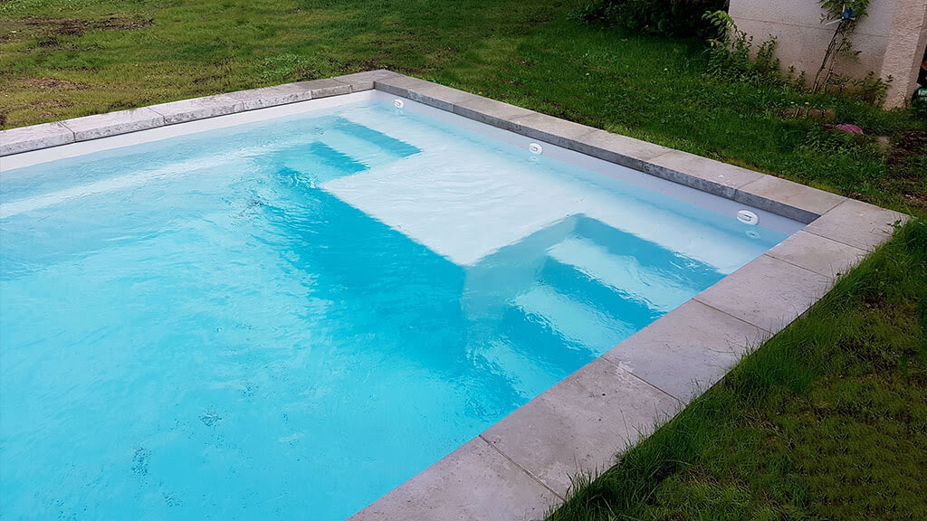 piscine moderne galaxite