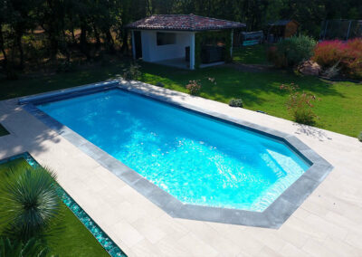 piscine tanzanite fond plat